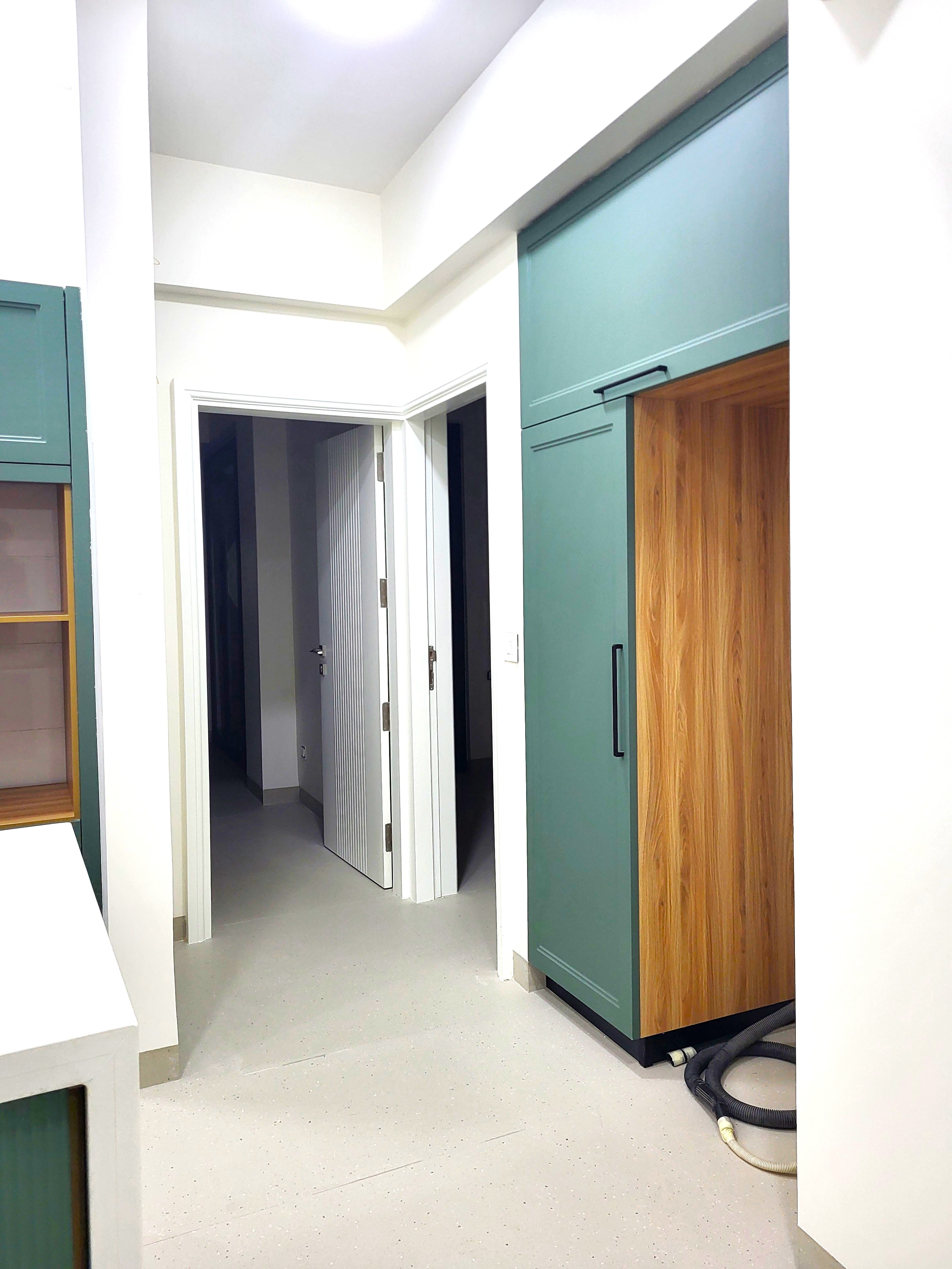Bedroom's Passage (Kitchen Connection)